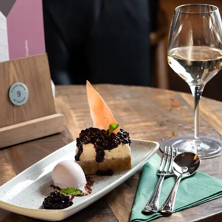 Zajazd The Temperance Inn, - The Collection Group 3*