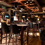 The Temperance Inn, - The Collection Group 3*