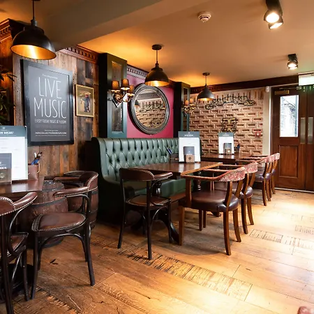 The Temperance Inn, - The Collection Group Мини-отель Эмблсайд