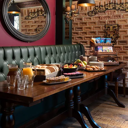 Мини-отель The Temperance Inn, - The Collection Group Эмблсайд