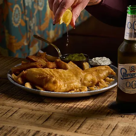 אורחן The Temperance Inn, - The Collection Group אמבלסייד