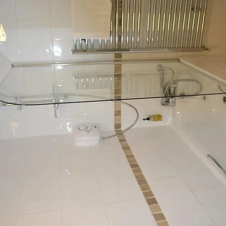 The Temperance Inn, - The Collection Group 3*