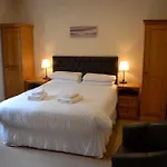 The Temperance Inn, - The Collection Group 3*